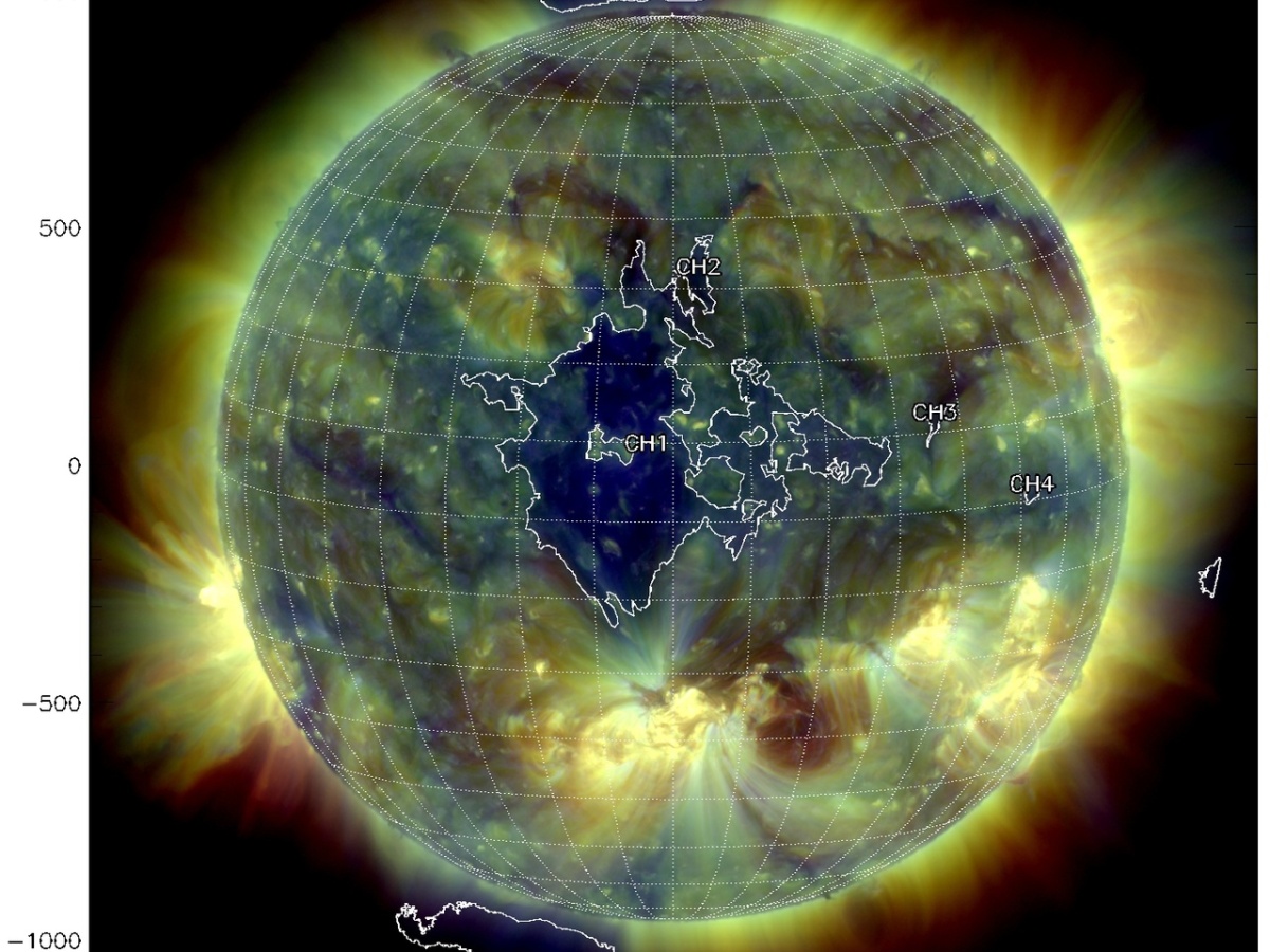 Un immense trou coronal vient de s’ouvrir face à la Terre